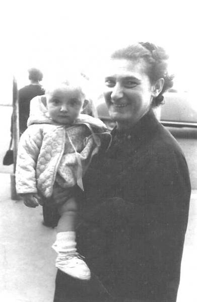 Moi, 1 an avec Maman